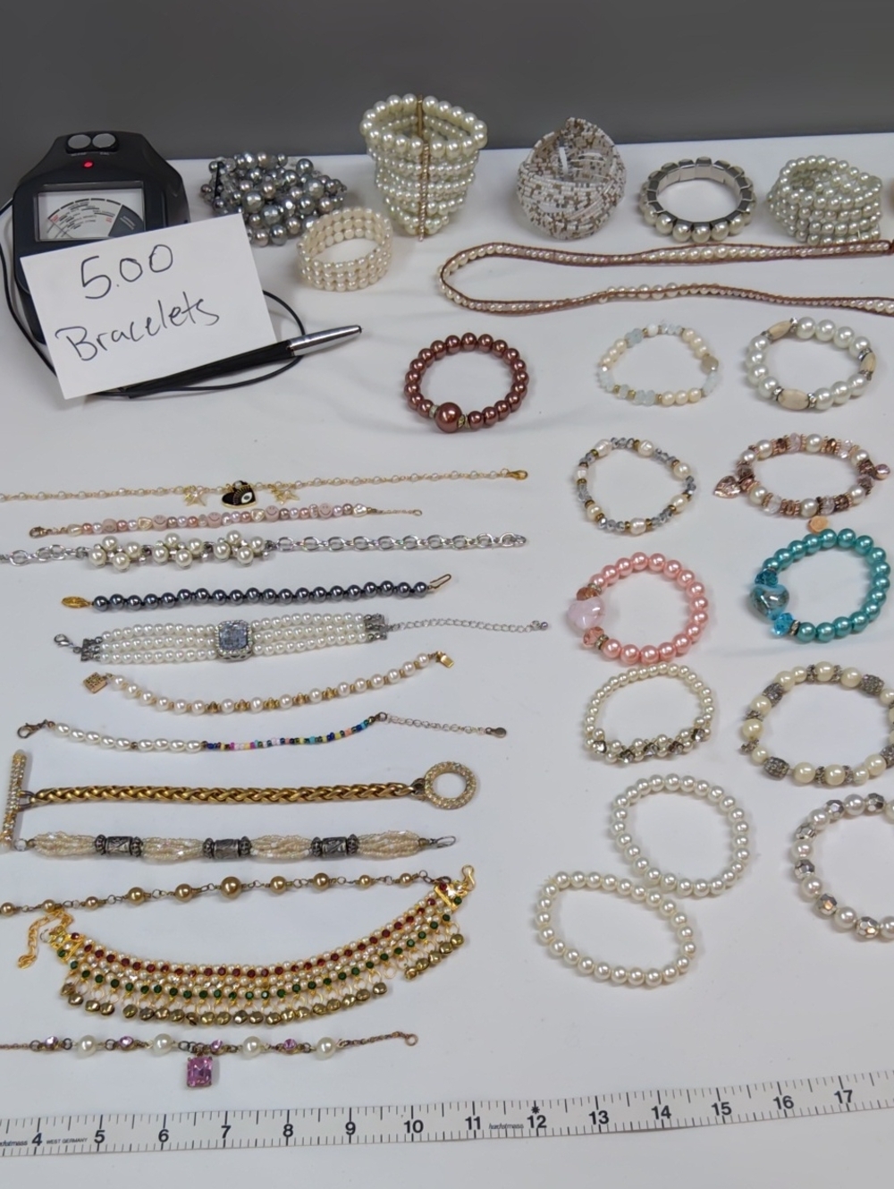 Preview For 8-11 Show.. 47lb Signed And Unsigned Faux Pearls - Picture 14 of 15